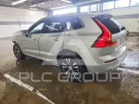 2023 Volvo XC60 фото