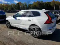 2023 Volvo XC60 фото