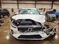 2023 Volvo XC60 photo