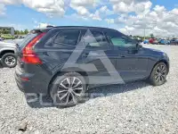 2023 Volvo XC60 photo
