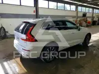 2023 Volvo XC60 фото