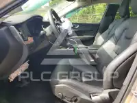 2023 Volvo XC60 фото