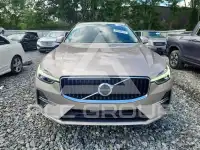 2023 Volvo XC60 фото