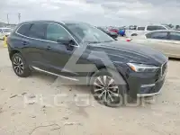 2023 Volvo XC60 фото