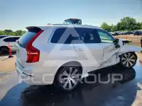 2023 Volvo XC90 photo