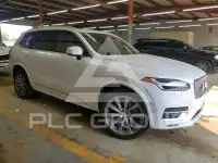 2023 Volvo XC90 photo