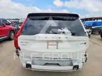 2023 Volvo XC90 фото