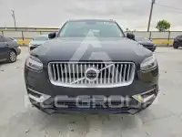 2023 Volvo XC90 фото