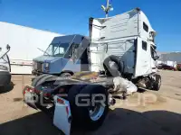 2023 Volvo VNL фото