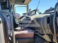 2023 Volvo VNL фото