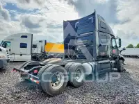 2023 Volvo VNL photo
