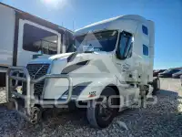 2023 Volvo VNL photo