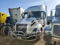 2023 Volvo VNL фото