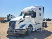 2023 Volvo VNL photo