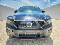 2023 Volvo XC40 фото