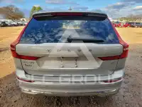 2023 Volvo XC60 фото