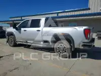 2023 GMC Sierra фото