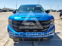 2023 GMC Sierra photo