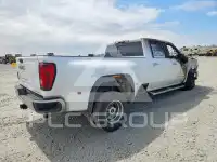 2023 GMC Sierra фото