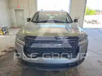 2023 GMC ACADIA photo