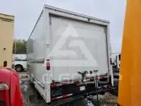 2023 GMC Savana фото