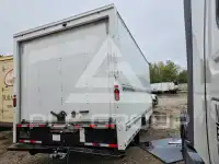 2023 GMC Savana фото