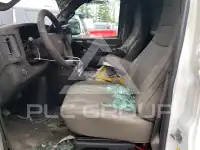 2023 GMC Savana фото