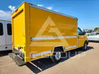 2023 GMC Savana фото