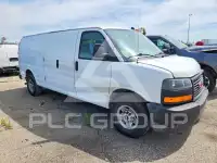 2023 GMC Savana фото