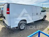 2023 GMC Savana фото