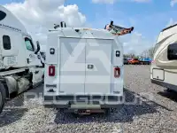 2023 GMC Savana photo