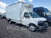 2023 GMC Savana фото