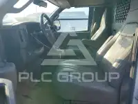 2023 GMC Savana фото