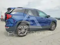 2023 GMC TERRAIN photo