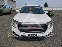 2023 GMC TERRAIN photo