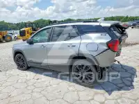 2023 GMC TERRAIN фото