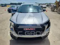 2023 GMC TERRAIN фото