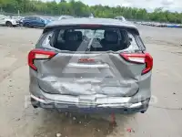2023 GMC TERRAIN photo