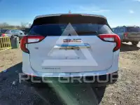 2023 GMC TERRAIN photo