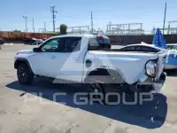 2023 GMC CANYON фото