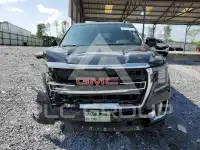 2023 GMC YUKON photo