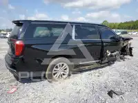 2023 GMC YUKON photo