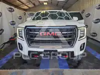 2023 GMC YUKON photo
