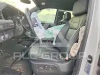 2023 GMC YUKON фото