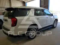 2023 GMC YUKON фото