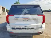 2023 GMC YUKON фото