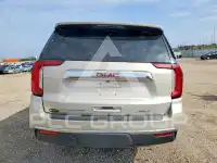 2023 GMC YUKON photo