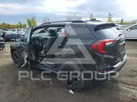 2023 GMC TERRAIN photo