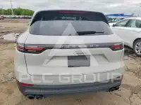 2023 Porsche Cayenne photo