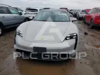 2023 Porsche Taycan photo